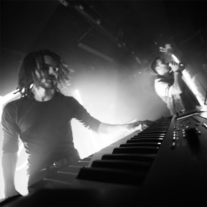 男生将困困申请女生的定眼视频网站
